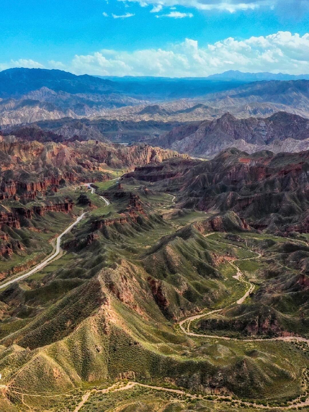 甘肃，古老大地展现新时代风采