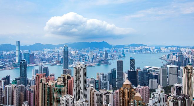 融合多元文化的国际大都市，香港掠影